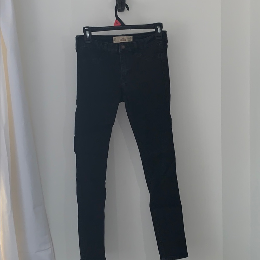 Women’s Hollister skinny jeans